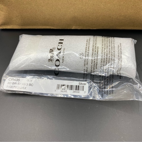 Coach Skateboard Bear Bag Charm Keychain - Picture 6 of 7